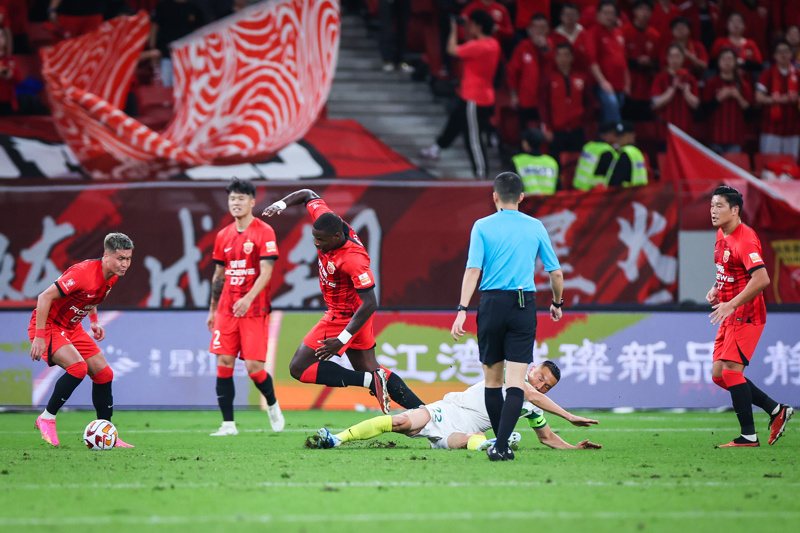 若昂·佩德罗传射布莱顿主场三球痛击谢菲联